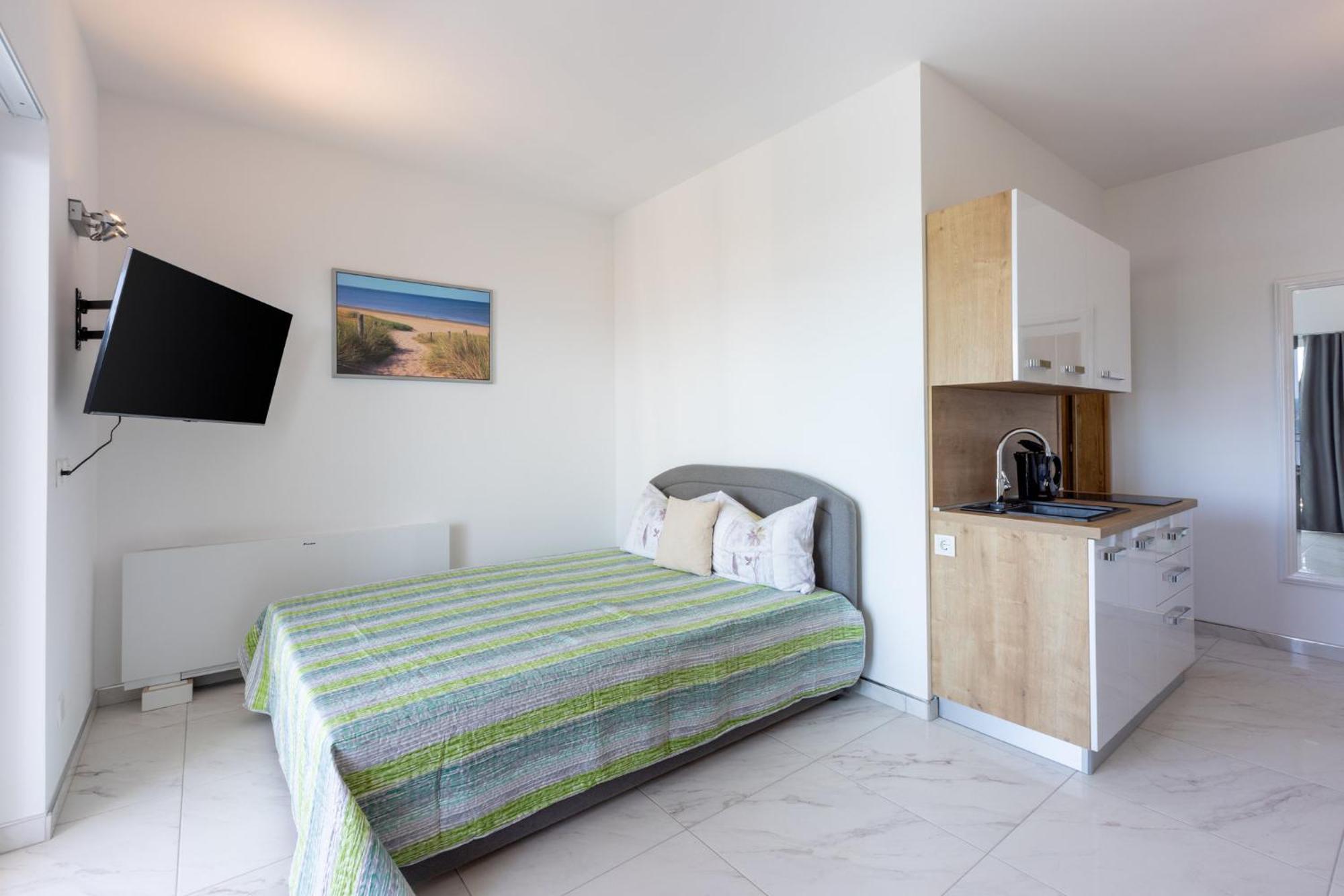 Apartments Sunshine E Crikvenica Dış mekan fotoğraf